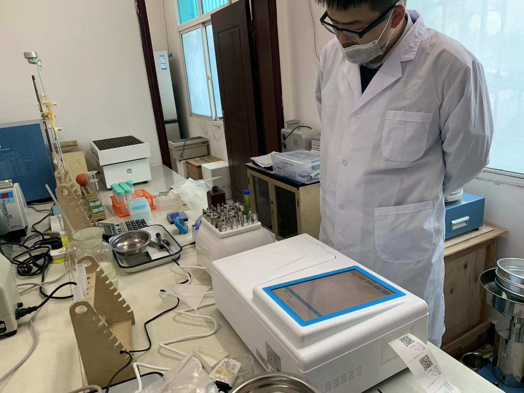 貴陽市開陽縣國家糧食儲備庫采購優云譜稻谷新鮮度檢測儀